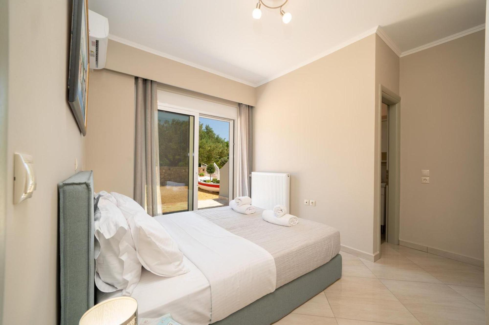 Dendra Apartments at Skala Poros  Bagian luar foto