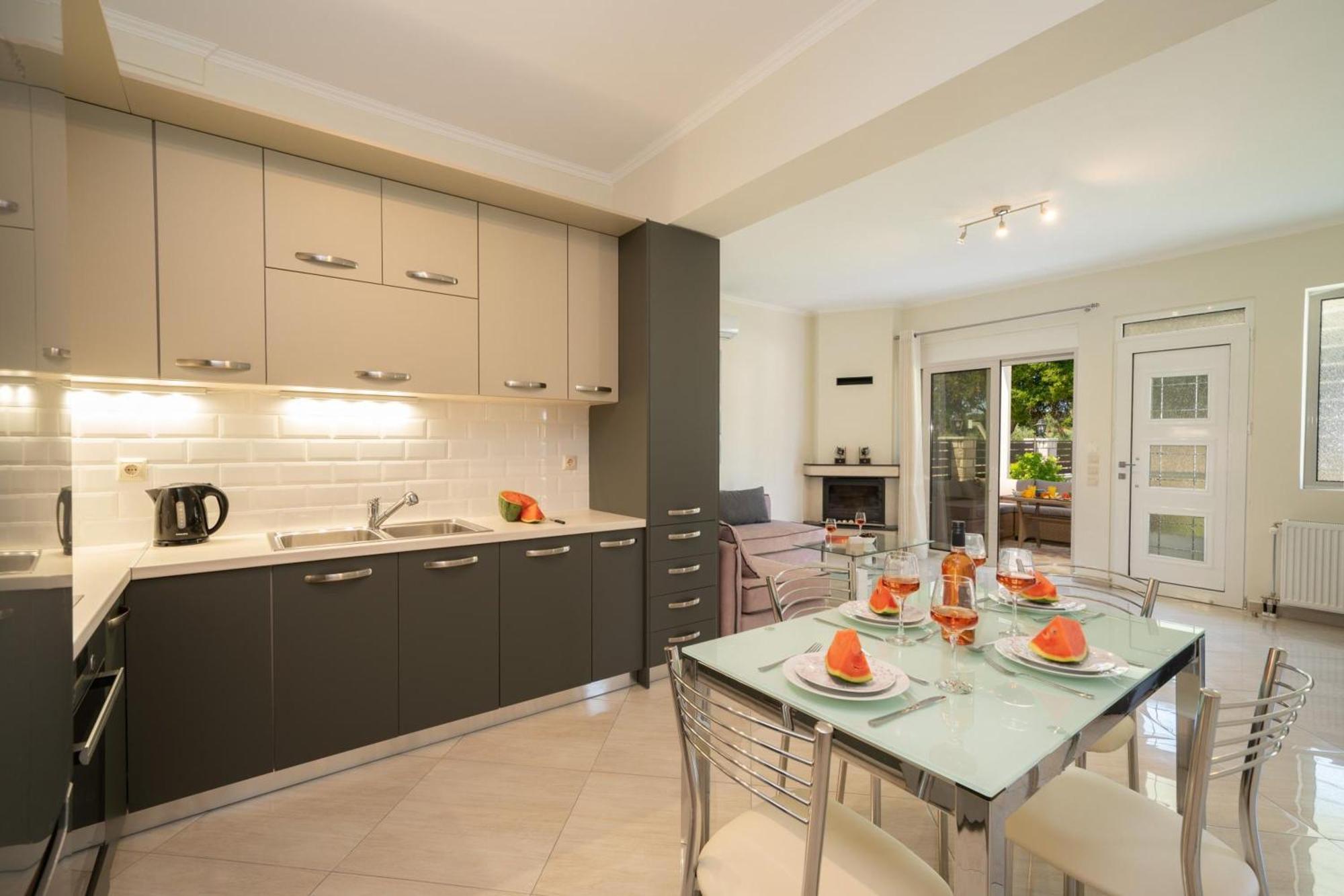 Dendra Apartments at Skala Poros  Bagian luar foto