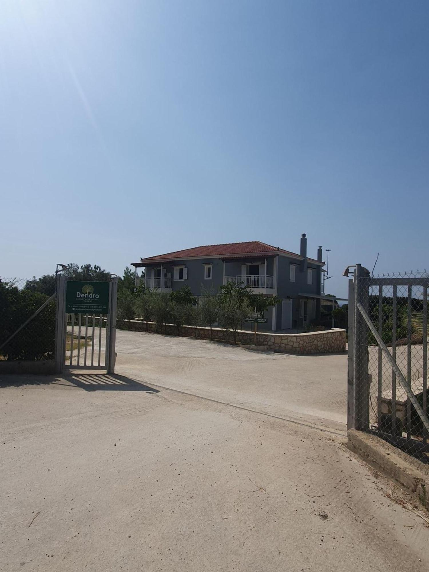 Dendra Apartments at Skala Poros  Bagian luar foto